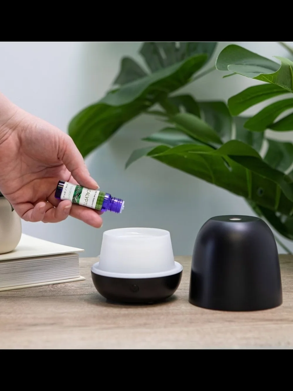 Black Essential Oil Diffuser - Ultrasonic Aroma Humidifier